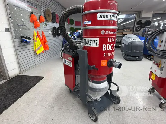 2022 Husqvarna BDC-33-230V Vacuum