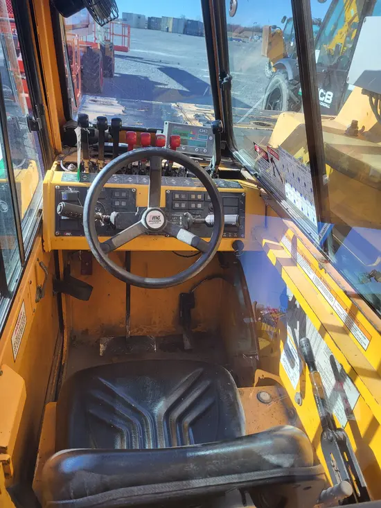2010 Broderson IC-200-3G