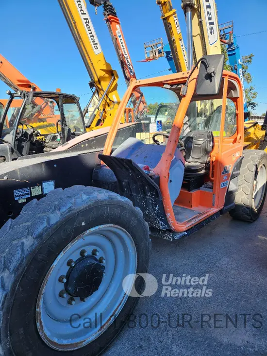 2018 JLG 742 Forklift