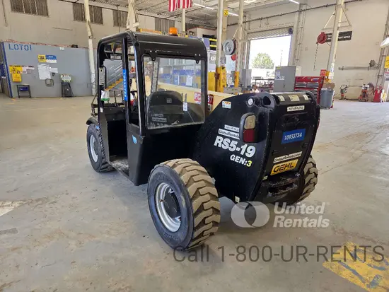 2019 Gehl RS5-19 Forklift