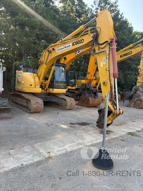 2020 Kobelco SK230SR-5 Excavator