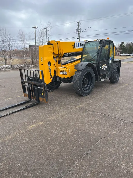 2021 JCB 509-42 Forklift
