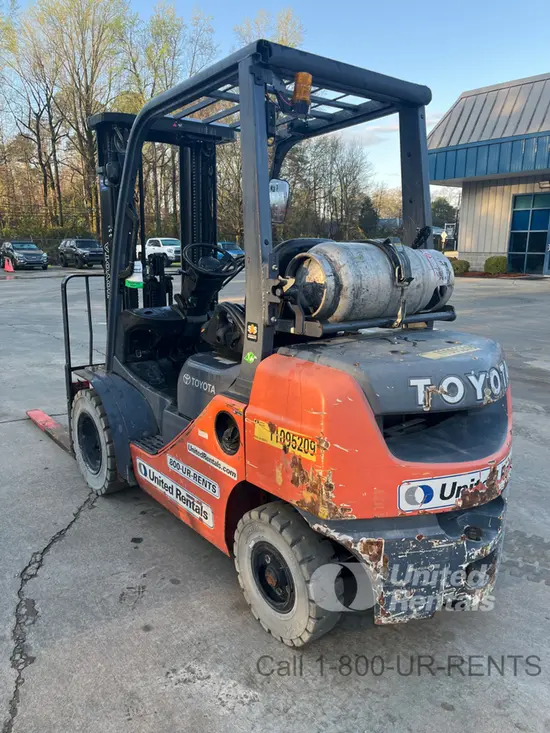 2020 Toyota 8FGU25 Forklift