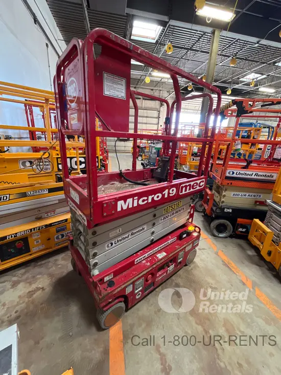 2018 MEC MICRO 19 Scissor Lift