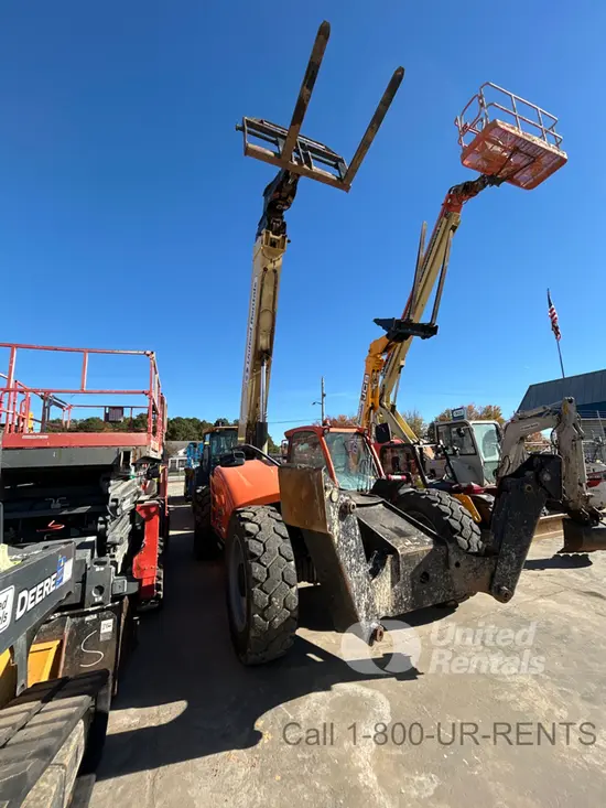 2021 JLG 1055 Forklift