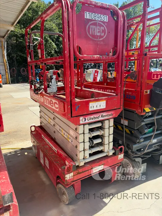 2020 MEC MICRO 19 Scissor Lift