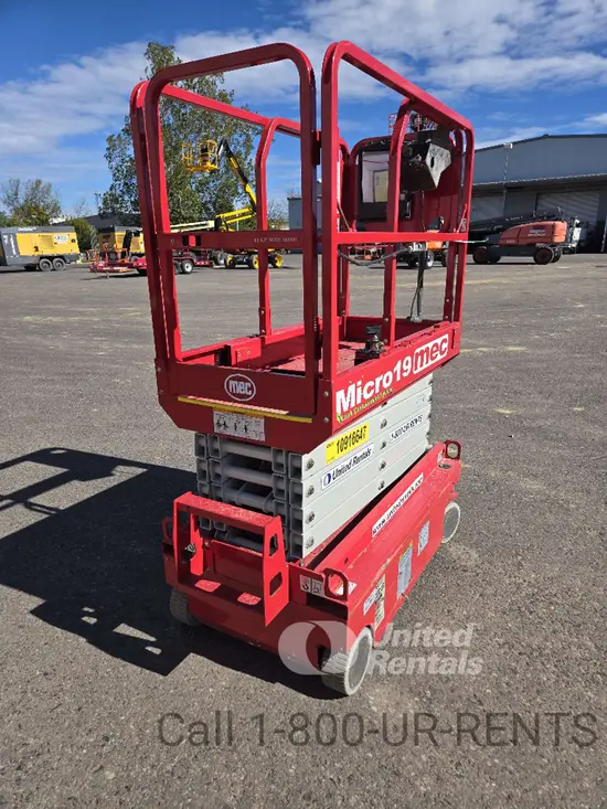 2019 MEC MICRO 19 Scissor Lift