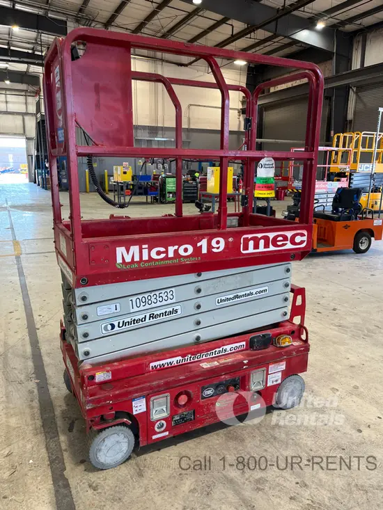 2019 MEC MICRO 19 Scissor Lift