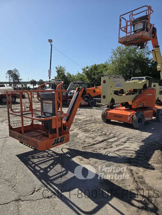 2015 JLG E450AJ Articulating Boom Lift