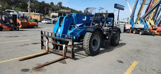 2017 Genie GTH-844 Forklift
