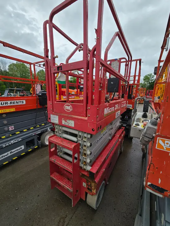 2019 MEC MICRO 26 Scissor Lift