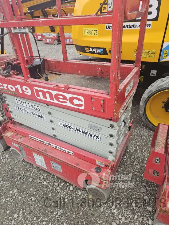 2019 MEC MICRO 19 Scissor Lift