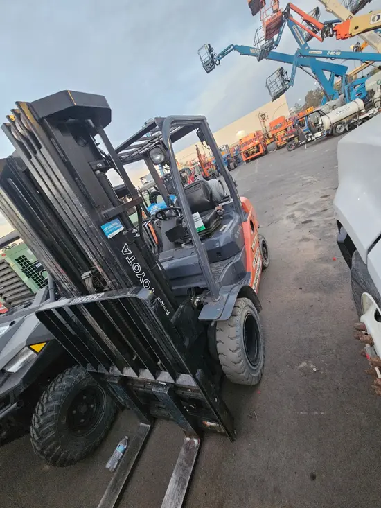 2019 Toyota 8FGU25 Warehouse Forklift