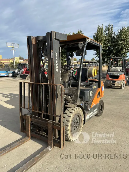 2022 Doosan G25P-7DF Warehouse Forklift