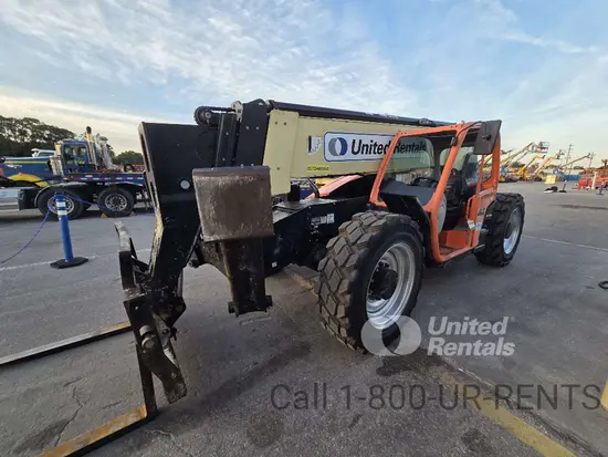 2018 JLG 1055 Forklift
