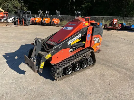 2021 Ditch Witch SK800 Track Loader