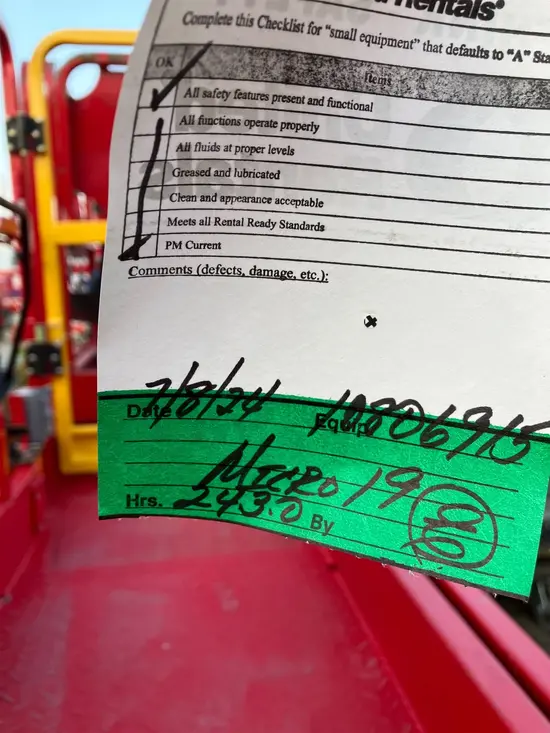 2018 MEC MICRO 19 Scissor Lift