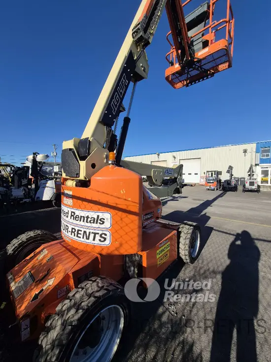 2017 JLG E450AJ Articulating Boom Lift