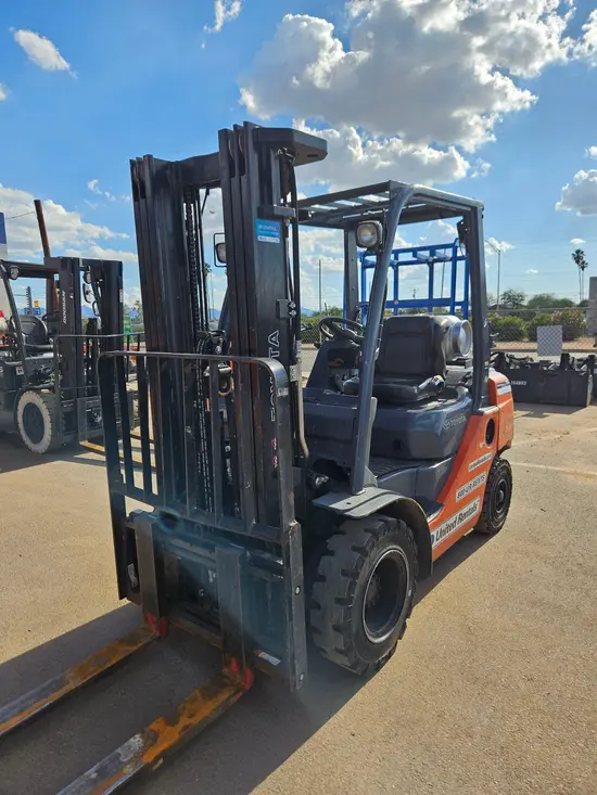 2019 Toyota 8FGU25 Warehouse Forklift
