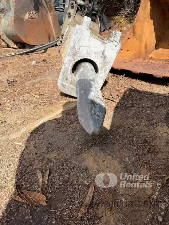 2022 Epiroc EC 135T Attachment