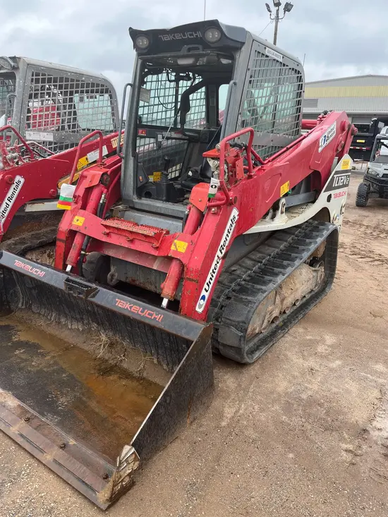 2019 Takeuchi TL12V2-CR Track Loader