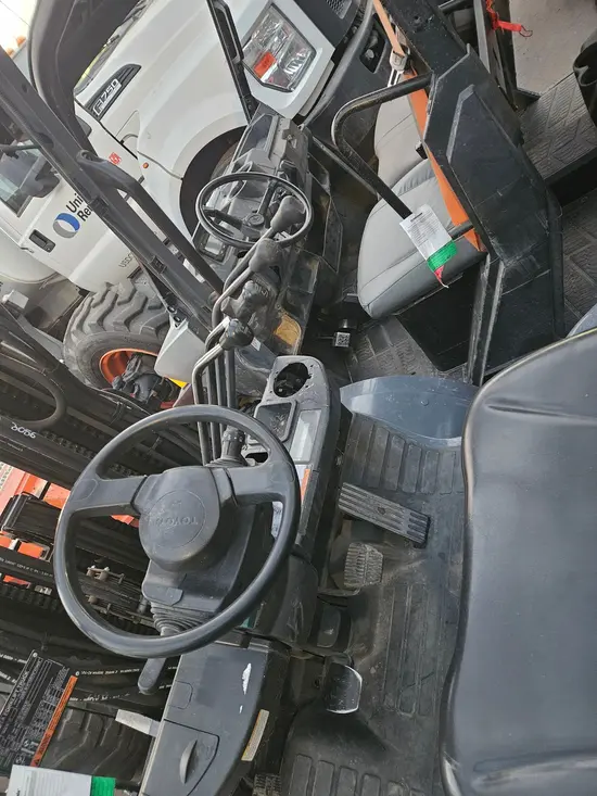2019 Toyota 8FGU25 Warehouse Forklift