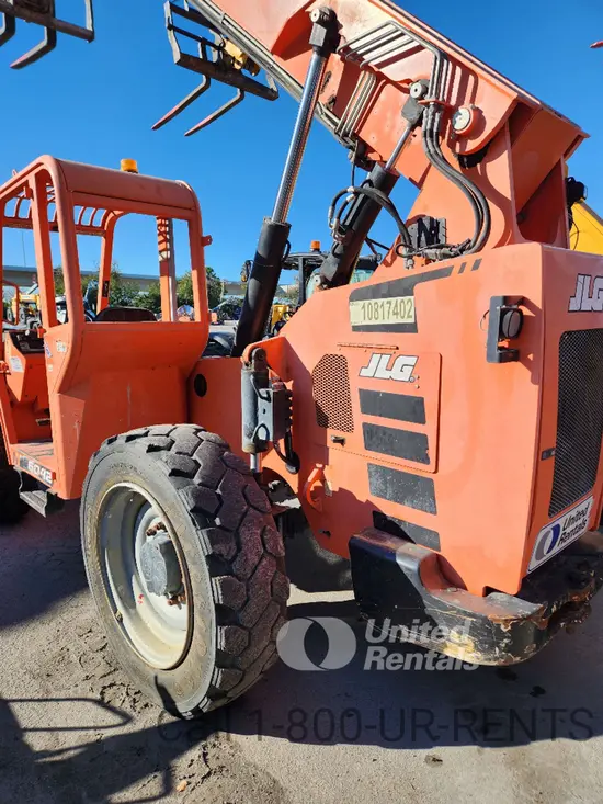 2018 SKYTRAK 6042 Forklift