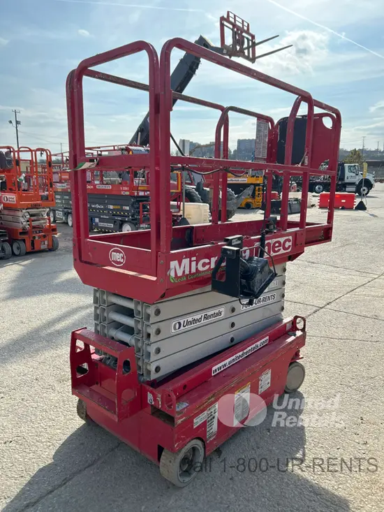 2019 MEC MICRO 19 Scissor Lift