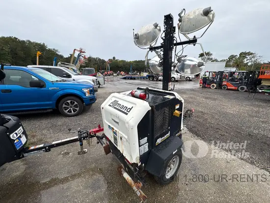 2018 Allmand NIGHT LIGHT V Portable Light Tower