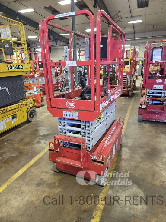 2019 MEC MICRO 19 Scissor Lift