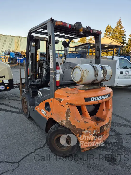 2019 Doosan G25P-7DF Warehouse Forklift