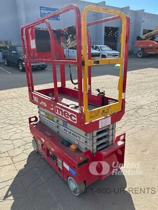2021 MEC MICRO 19 Scissor Lift