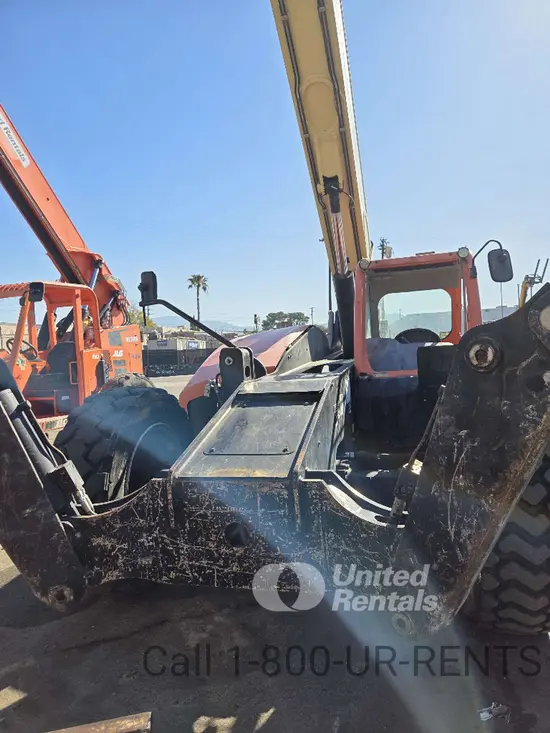 2018 JLG 1055 Forklift