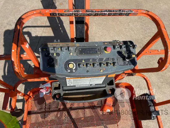 2017 JLG E450AJ Articulating Boom Lift