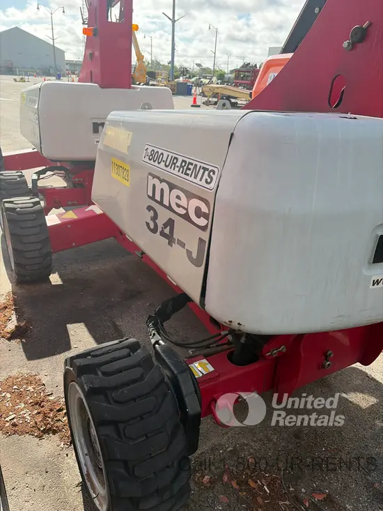 2021 MEC 34J-D Boom Lift