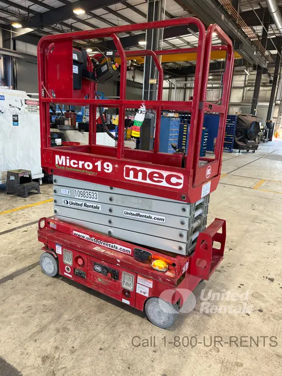 2019 MEC MICRO 19 Scissor Lift