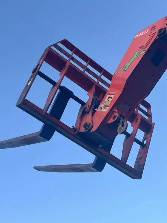 2015 XTREME XR842 Forklift