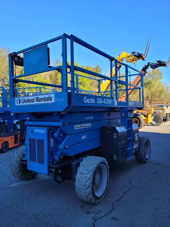 2017 Genie GS-4390 RT Rough Terrain Scissor Lift