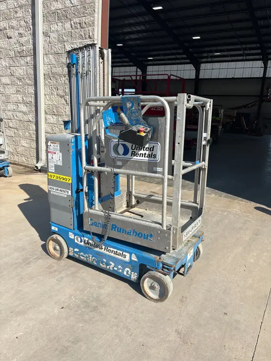 2018 Genie GR-20 Self-Propelled One-Person Lift