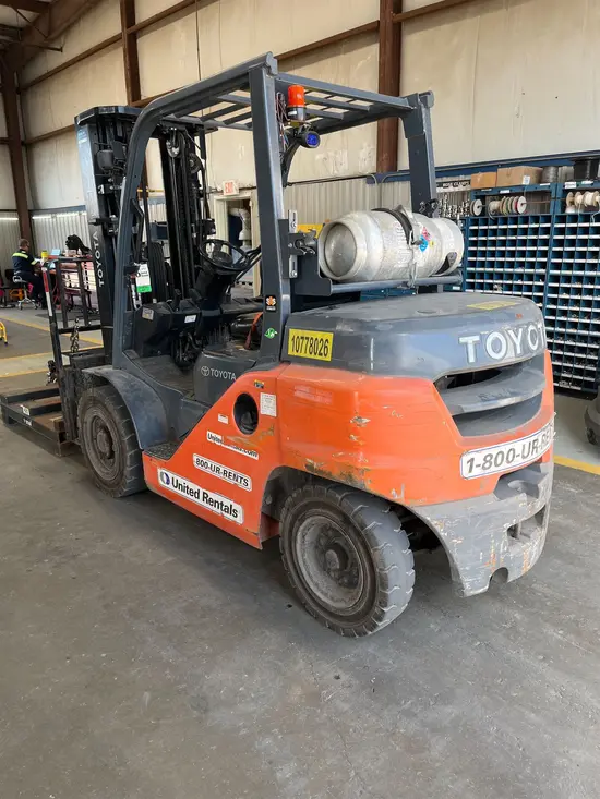 2018 Toyota 8FG35U Warehouse Forklift