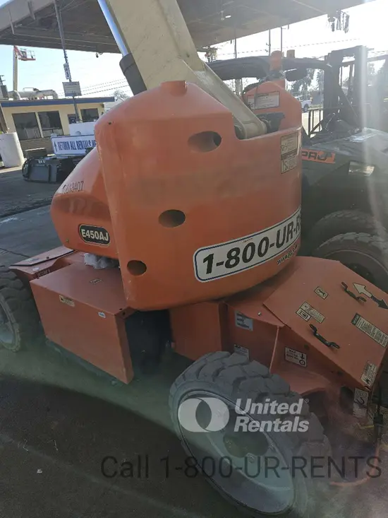2017 JLG E450AJ Articulating Boom Lift
