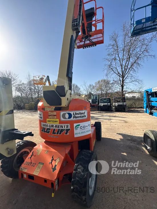 2018 JLG E450AJ Articulating Boom Lift