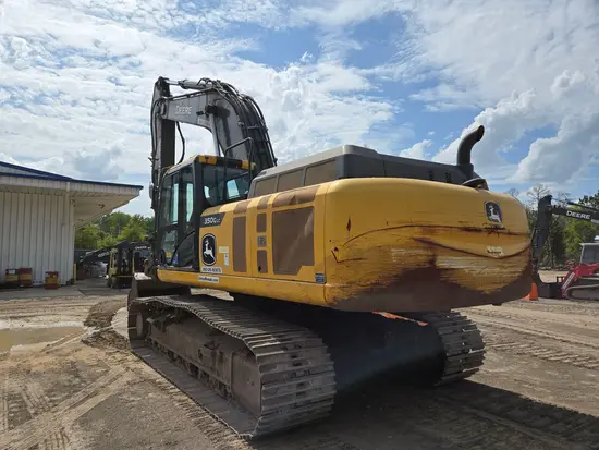 2021 John Deere 350G Excavator