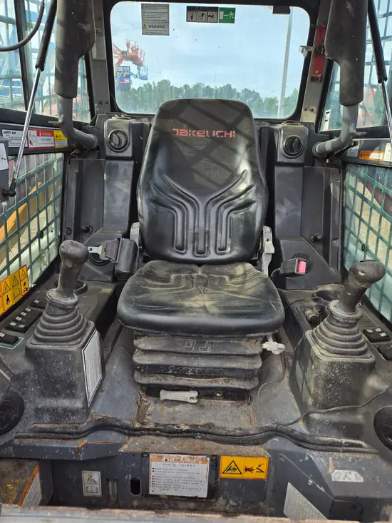 2019 Takeuchi TL12R2-CR Track Loader