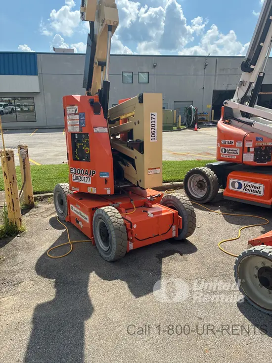 2017 JLG E300AJP Articulating Boom Lift