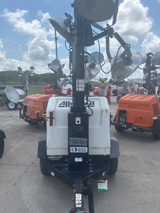 2017 Allmand NL5000 Portable Light Tower