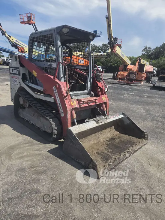 2021 Takeuchi TL8R2R Track Loader