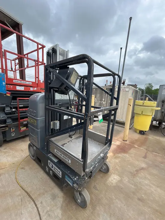 2019 JLG 20MVL Self-Propelled One-Person Lift