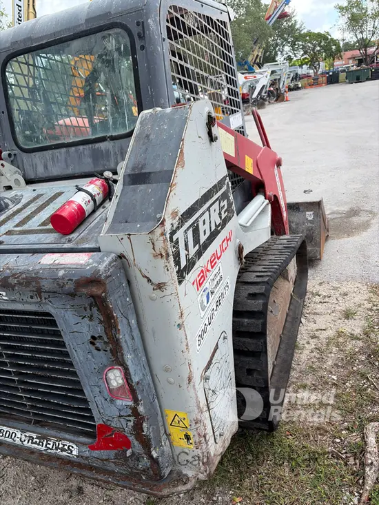 2021 Takeuchi TL8R2R Track Loader
