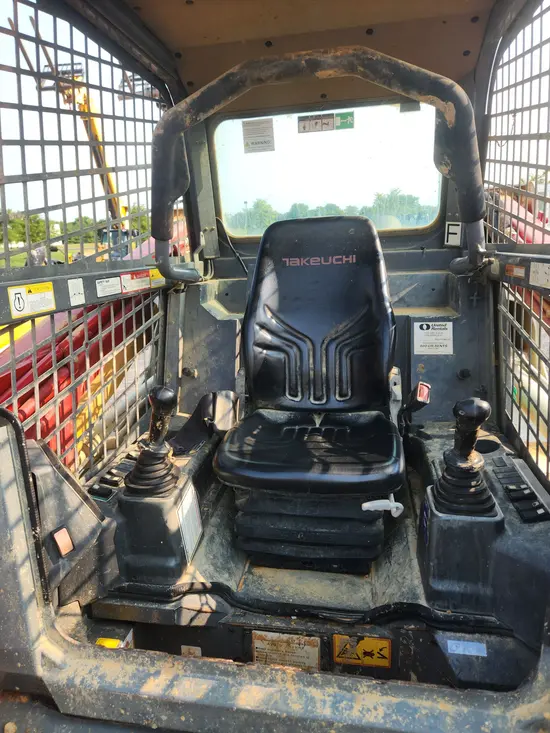 2019 Takeuchi TL12R2-R Track Loader